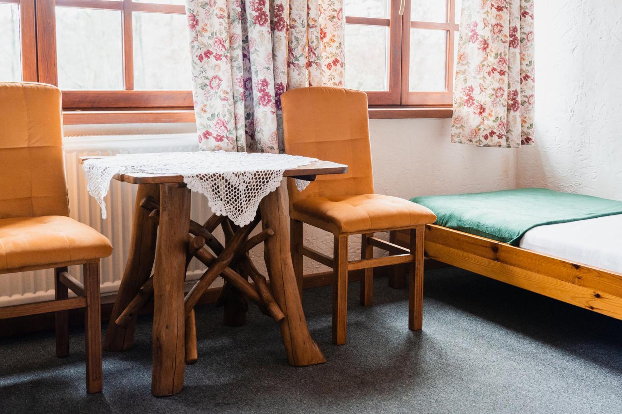 Karczma Zacisze Bed & Breakfast Krutyn Exterior photo